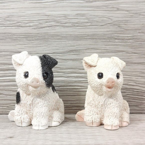 Vintage Animal Collection Pair of Pig Figurines Black and White Collectible Gift - Picture 2 of 11